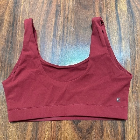 EVERLANE Dark Red Perform Bra XS NWOT - Picture 3 of 3
